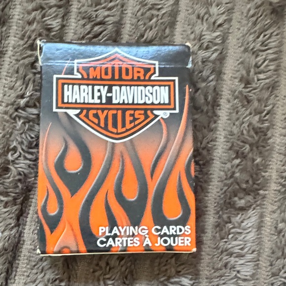 Harley-Davidson Black and Clear Shot Glass Set with Playing Cards (T5) - Picture 2 of 10
